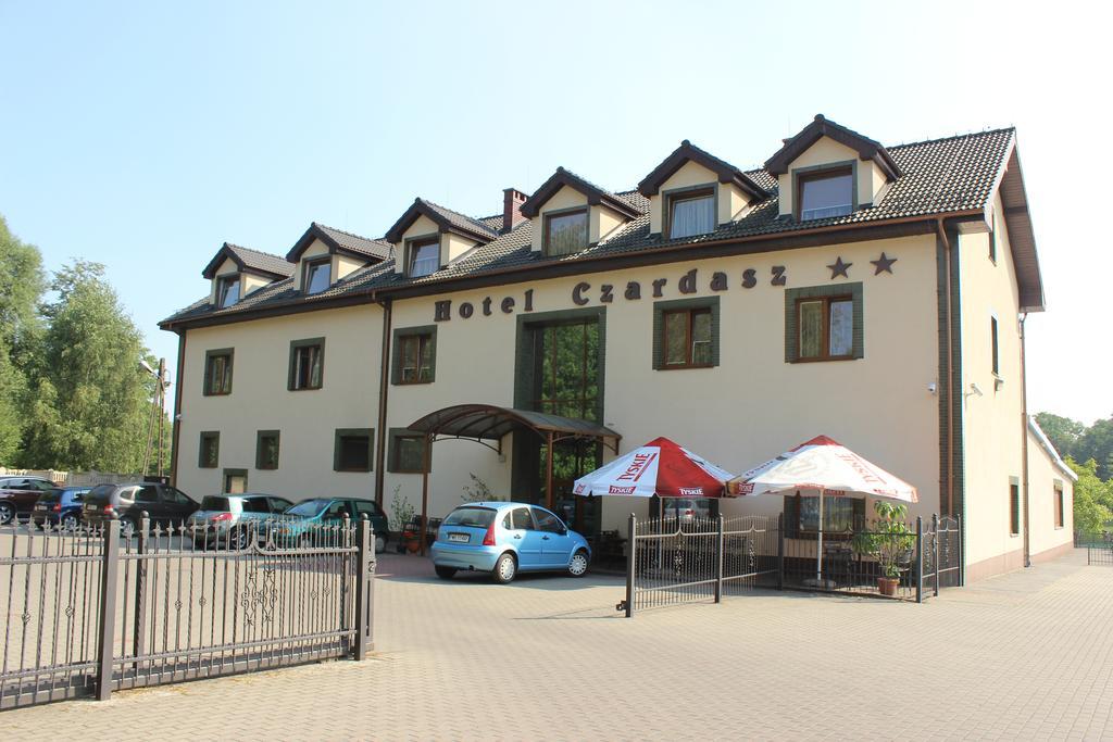 Hotel Czardasz Вжесня Экстерьер фото