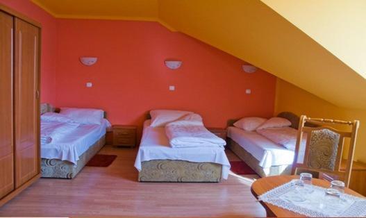 Hotel Czardasz Вжесня Номер фото